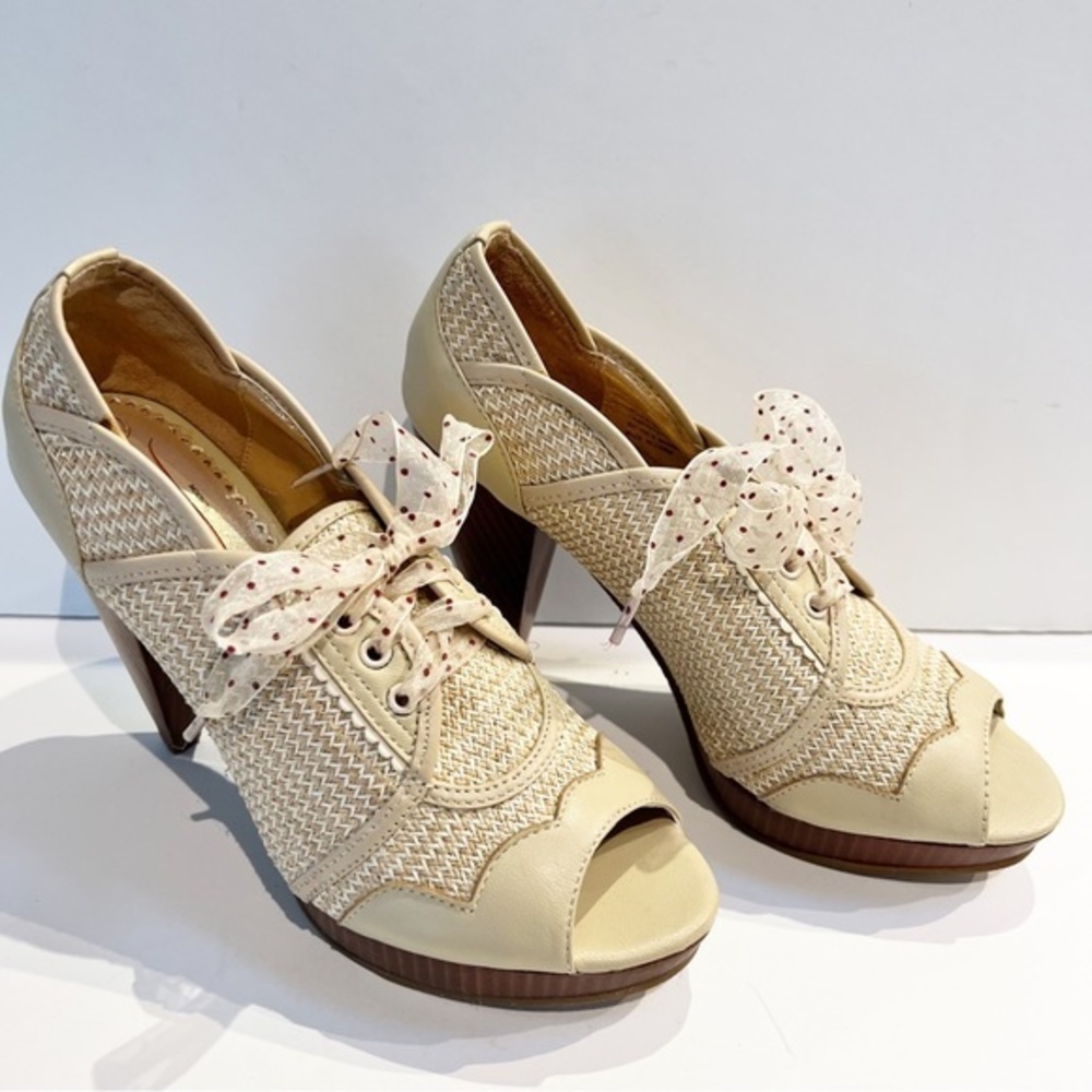 💋Anthropologie Poetic License London heels. Size 38.5 or size 7.5 in US - Picture 6 of 10
